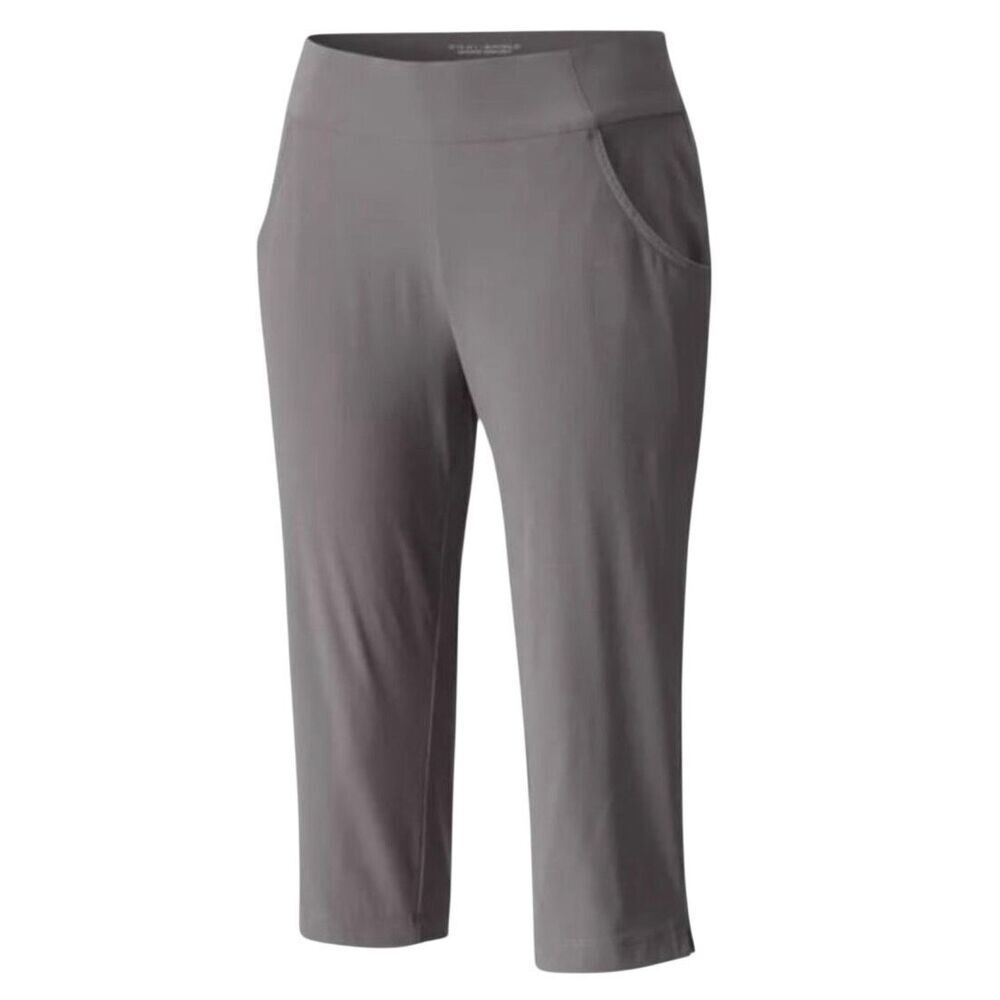 NWOT Columbia Anytime Outdoors City Grey Hiking Lightweight Travel Capri Pants -